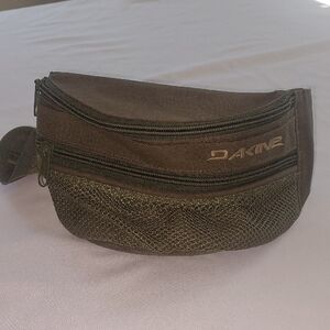 Dakine Olive Waist Pack with Front Mesh Pocket